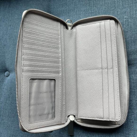 Michael Kors Large Pebbled Leather Continental Wallet - Light Gray - Picture 4 of 11